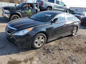 Hyundai Sonata GLS 2.4L 4 2014