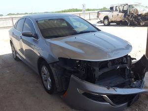 Chrysler 200 LIMITED 2.4L 4 2015