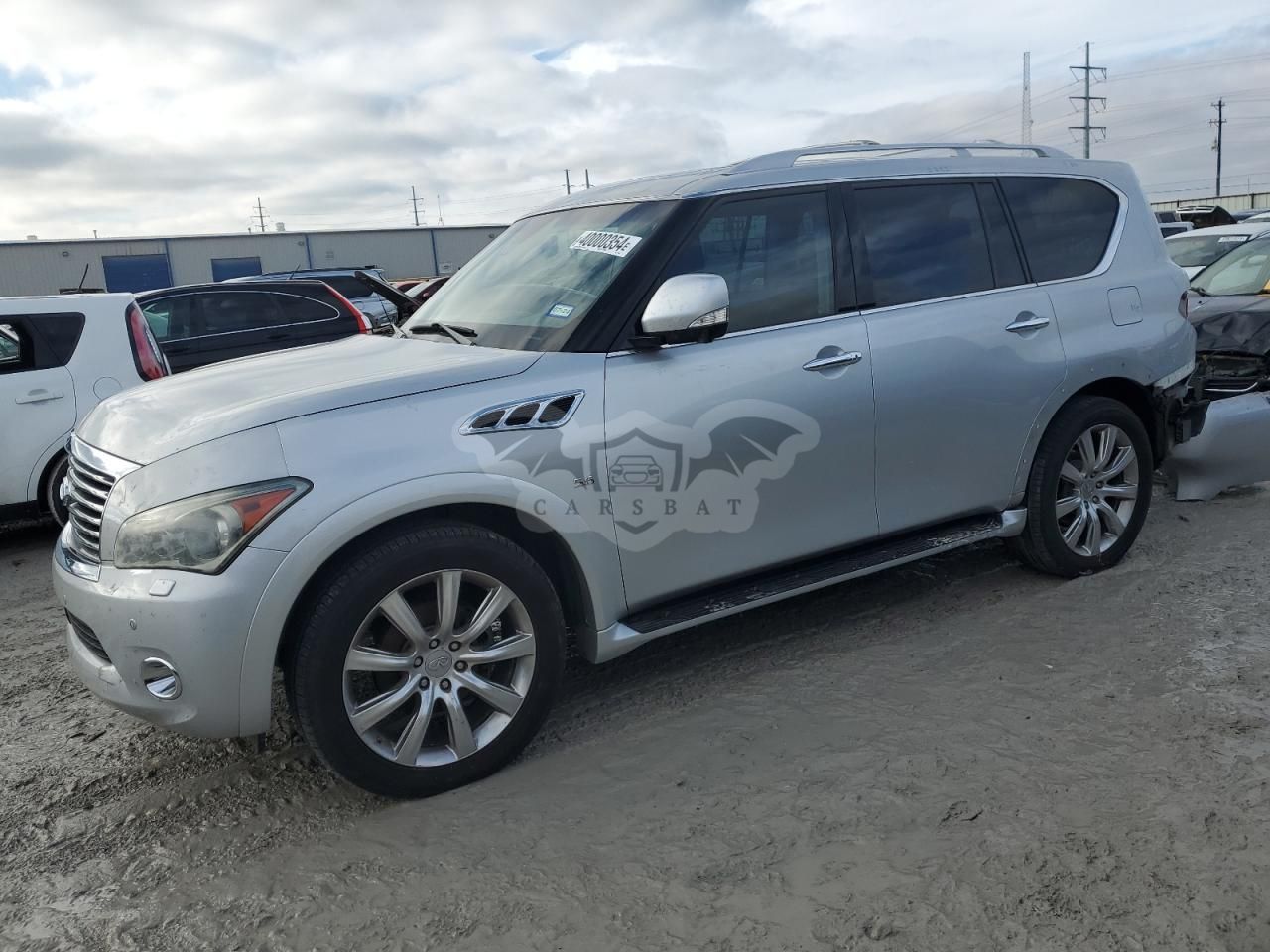 Infiniti QX80 5.6L 8 2014