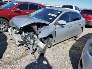 Nissan Sentra S 1.8L 4 2014