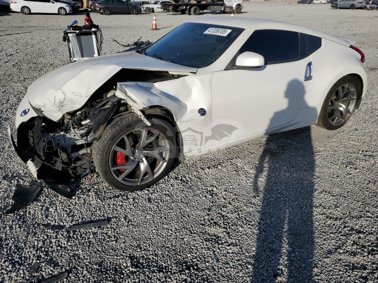 Nissan 370z BASE 3.7L 6 2014