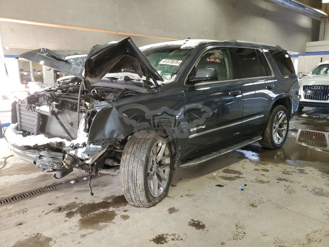 GMC Yukon DENALI 6.2L  8 2019