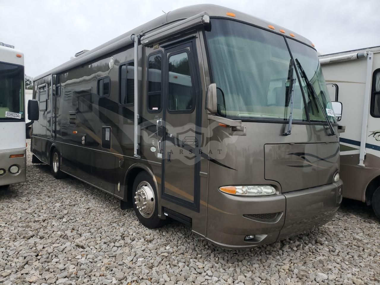 Freightliner X-line X LINE MOTOR HOME 5.9L 6 2004