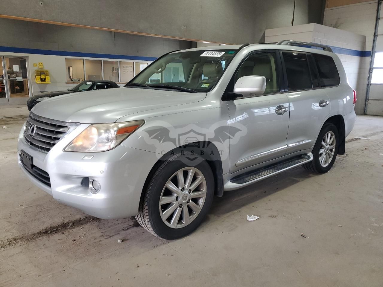 Lexus LX 570 5.7L 8 2010