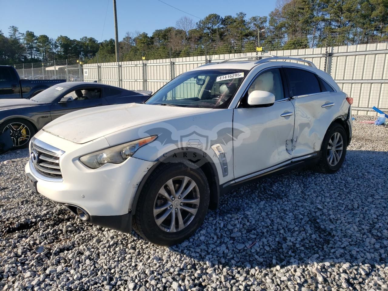 Infiniti FX 3.5L 6 2012