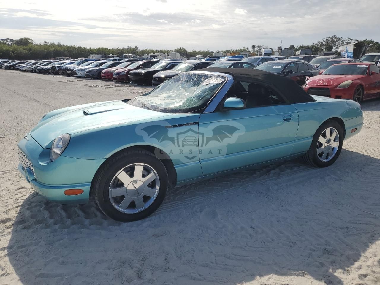 Ford Thunderbird 3.9L 8 2002