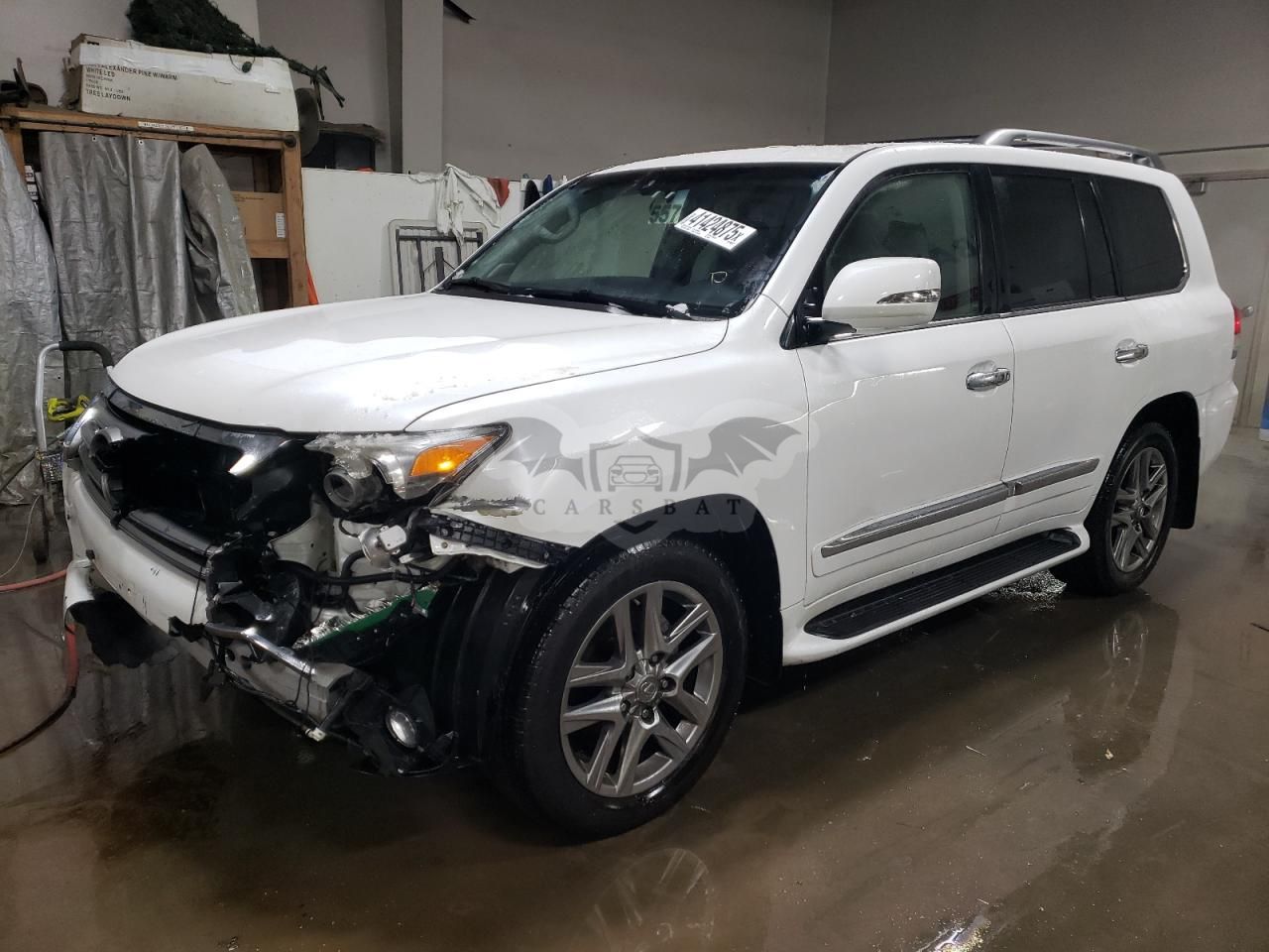 Lexus LX 5.7L 8 2014