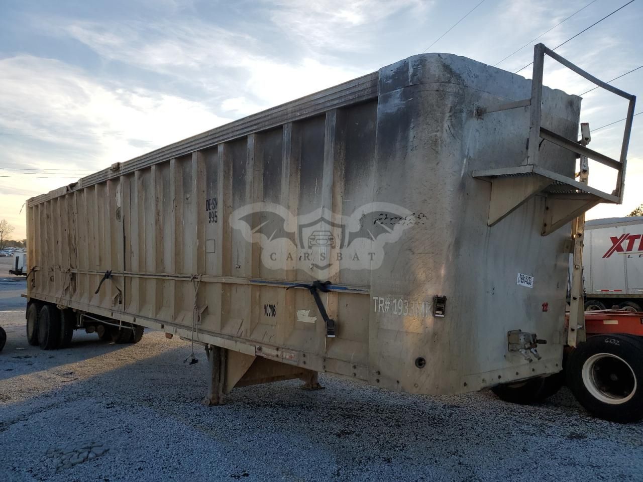 Mack Pinnacle 2000