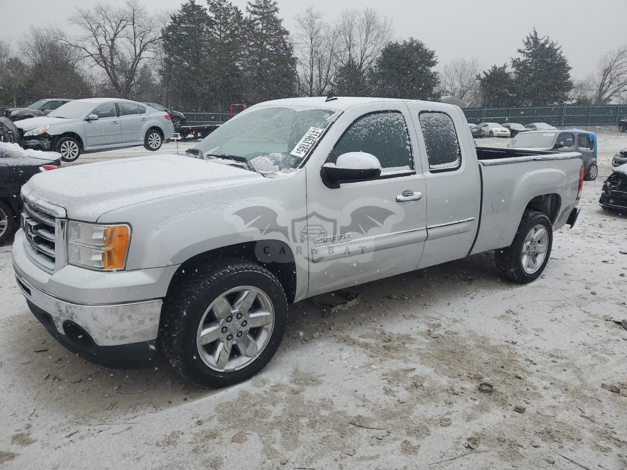 GMC C/K Series C1500 SLE 5.3L 8 2013
