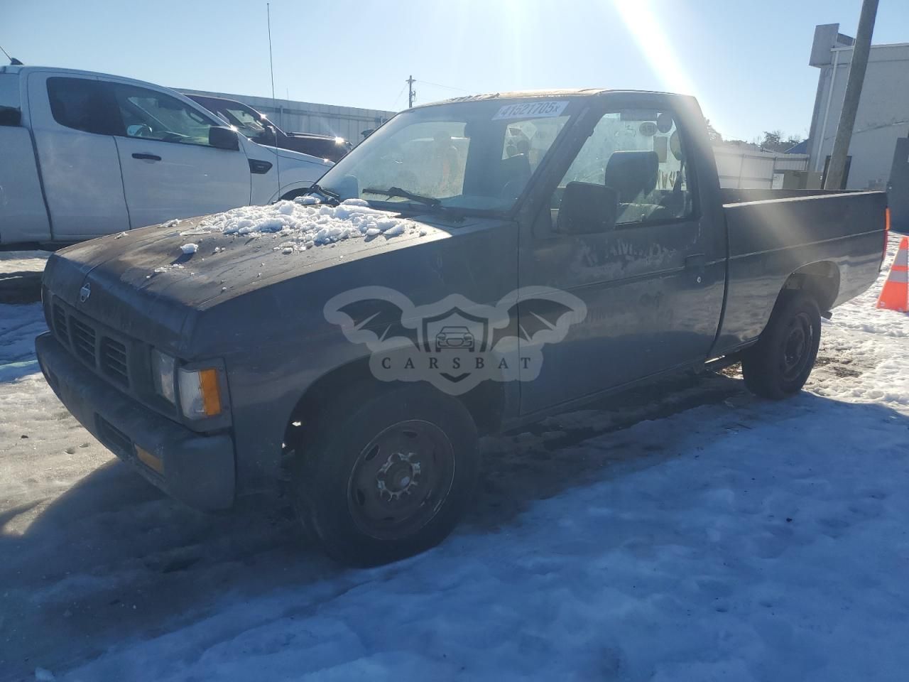 Nissan Navara E/XE 2.4L 4 1995