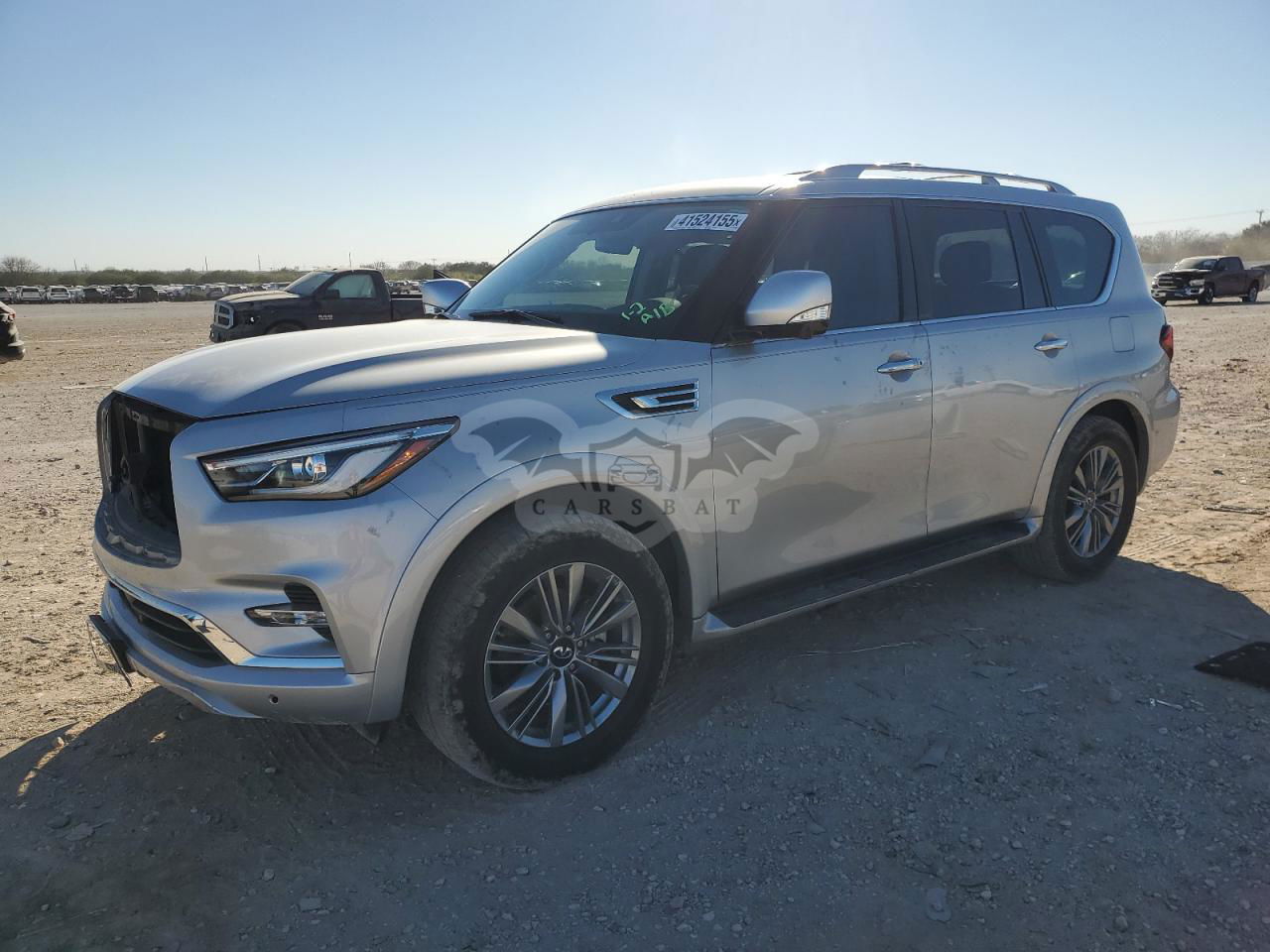 Infiniti QX80 5.6L  8 2021