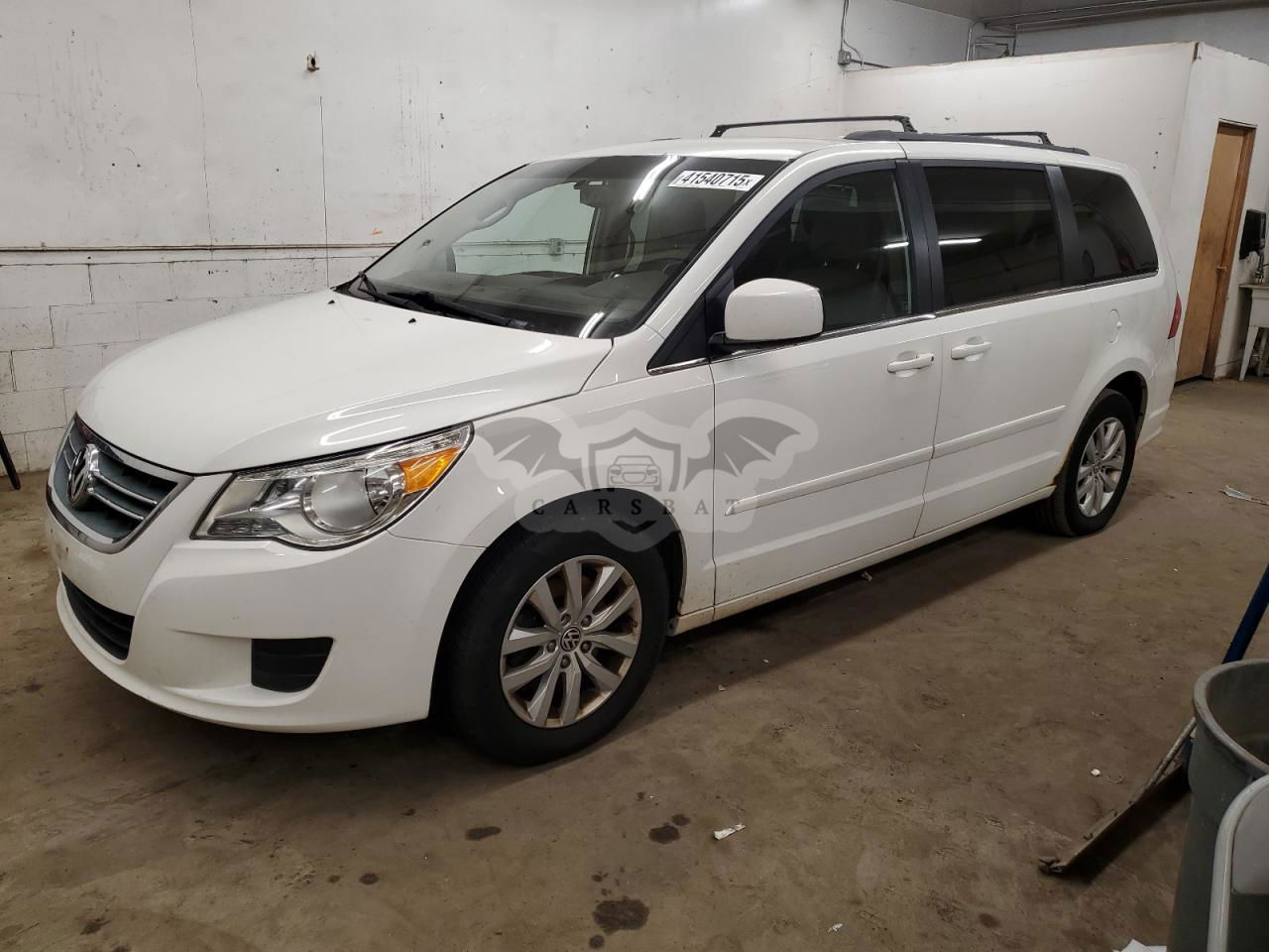 Volkswagen Routan SE 3.6L  6 2012