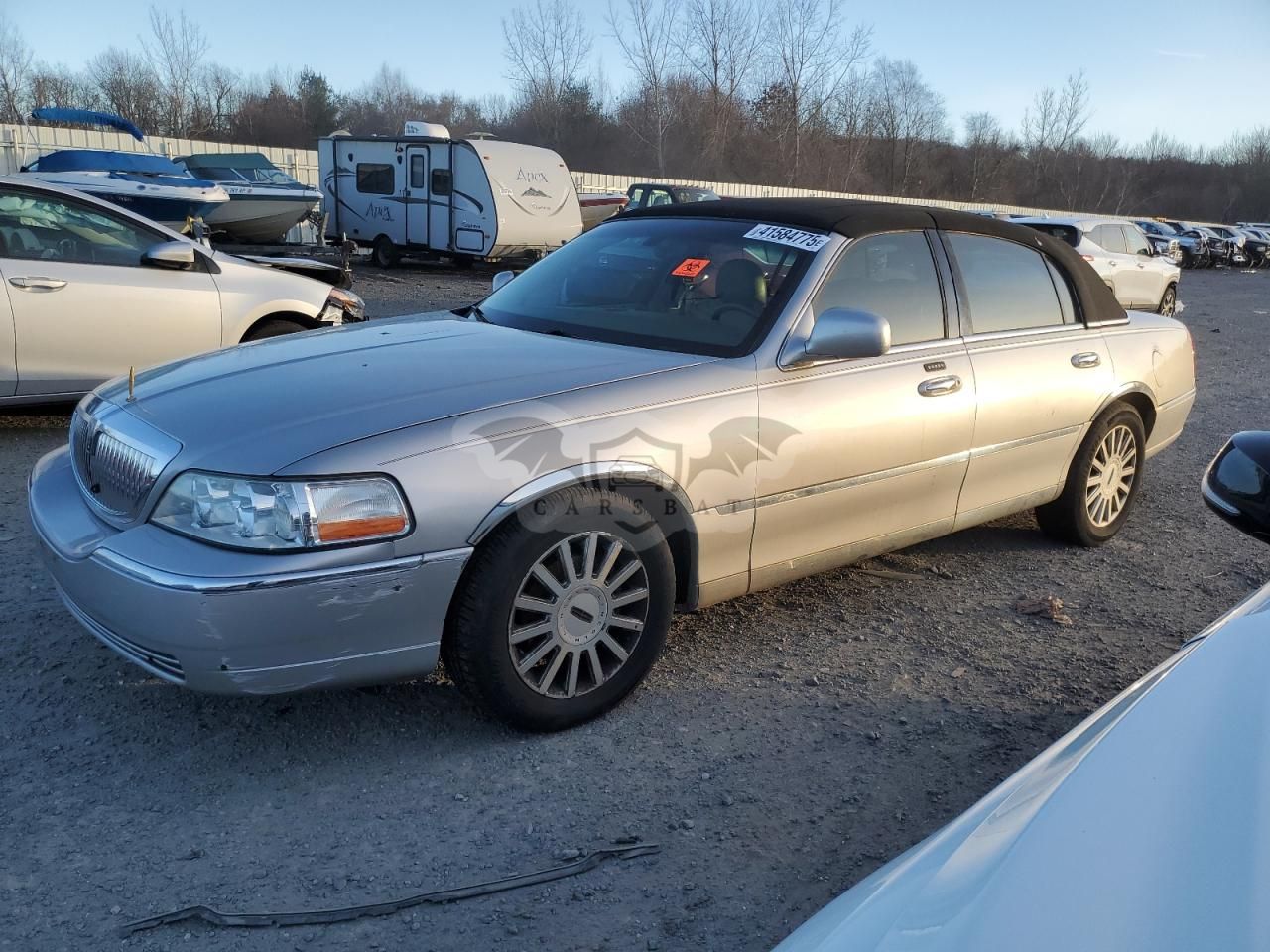 Lincoln Town Car EXECUTIVE 4.6L 8 2004
