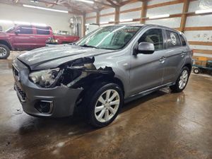 Mitsubishi Outlander 2.0L 4 2013