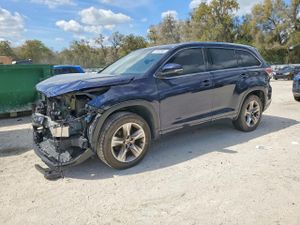 Toyota Highlander 3.5L 6 2015