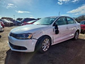 Volkswagen Jetta 1.8L 4 2014