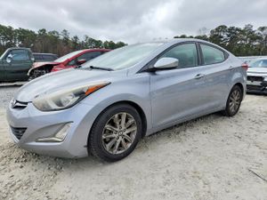 Hyundai Elantra 1.8L 4 2015