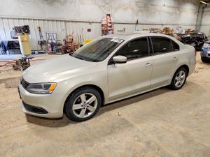 Volkswagen Jetta 2.0L 4 2011