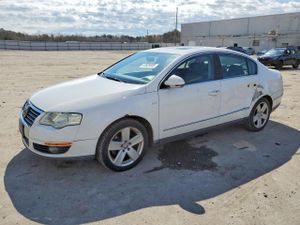 Volkswagen Passat 2.0L 4 2007