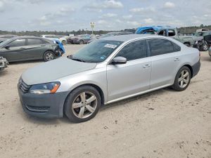 Volkswagen Passat 2.5L 5 2013