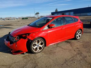 Ford Focus 2.0L 4 2013