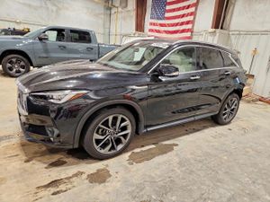 Infiniti QX50 2.0L 4 2021