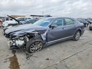Lexus LS 4.6L 8 2015