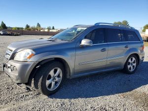 Mercedes-Benz GL 4.6L 8 2011