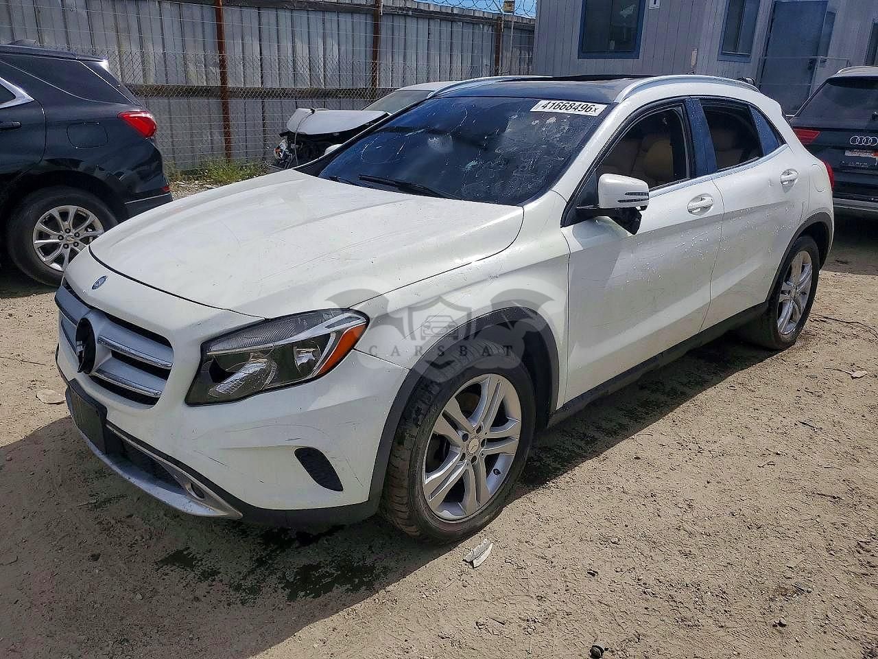 Mercedes-Benz GLA 2.0L 4 2015