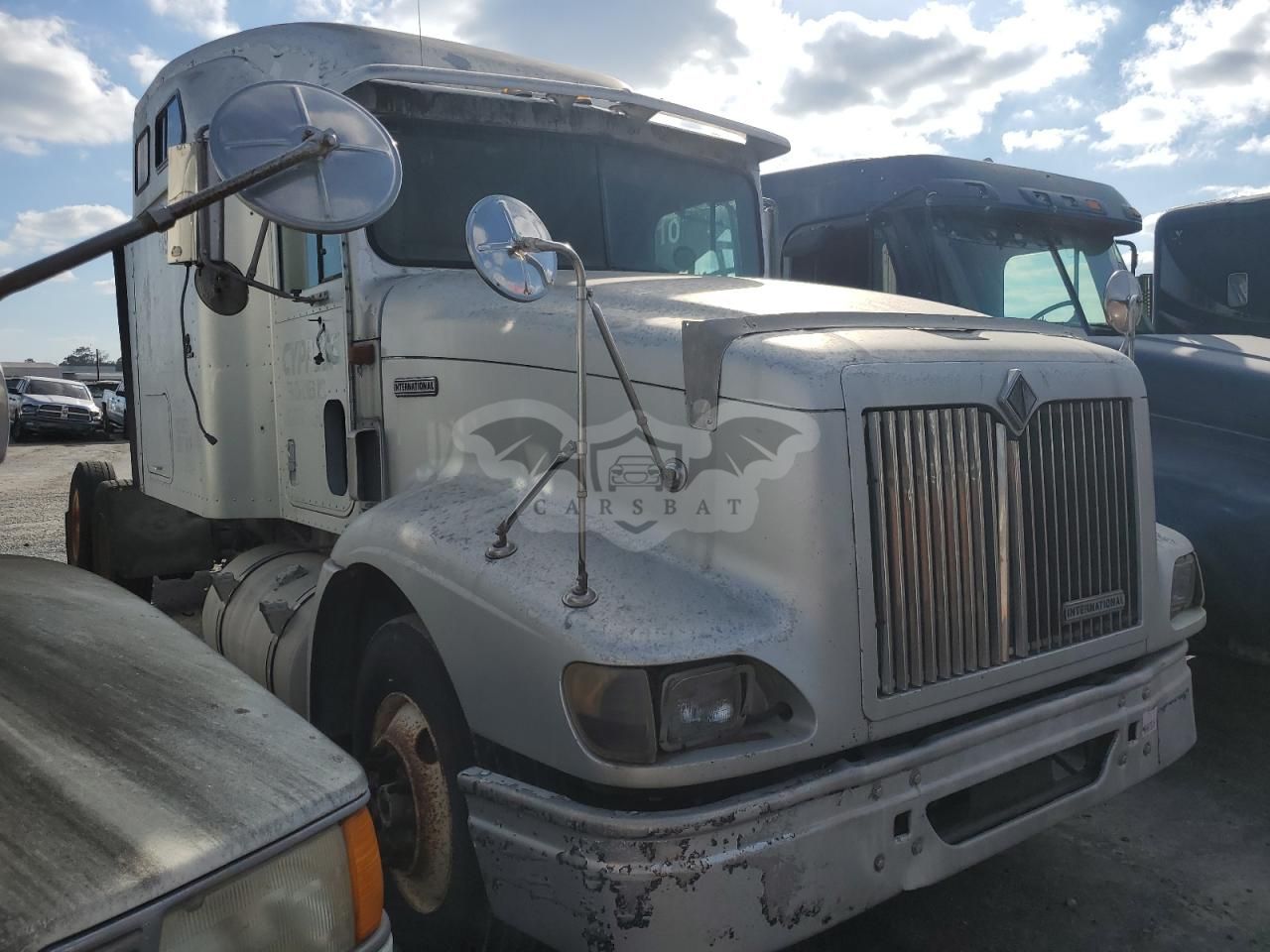 International 9000 Series 9400 6 1998