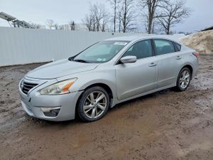 Nissan Altima 2.5L 4 2015