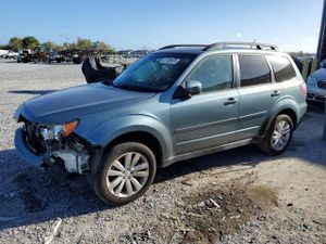 Subaru Forester 2.5L 4 2011