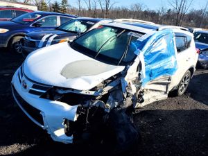 Toyota Rav4 2.5L 4 2015