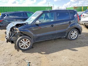 Kia Soul 2.0L 4 2012