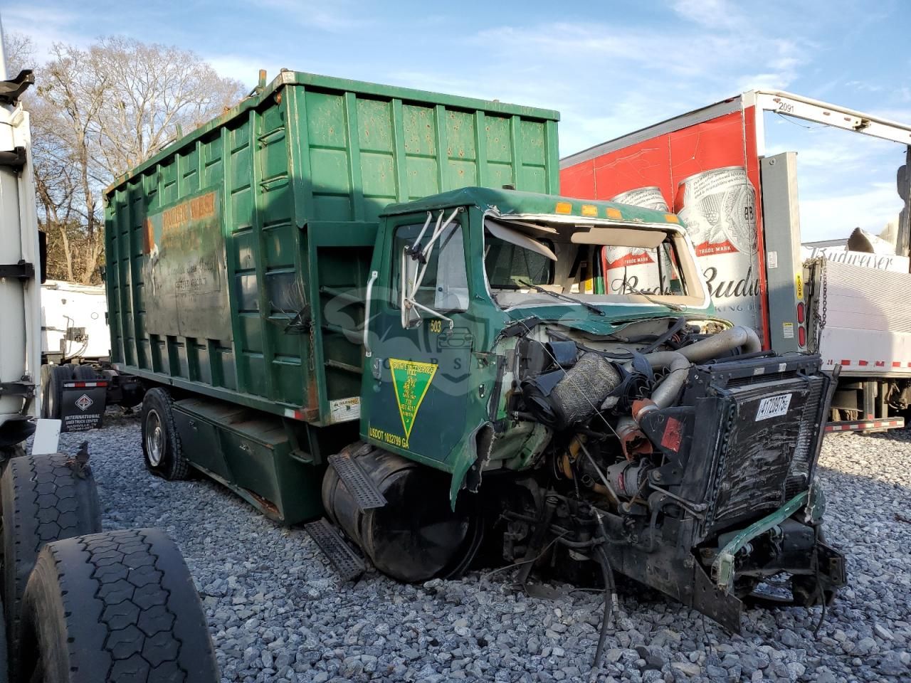 International TranStar / 8000 Series 8100 10.3L 6 2001