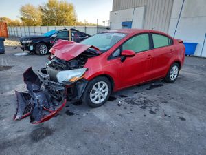 Kia Rio 1.6L 4 2013