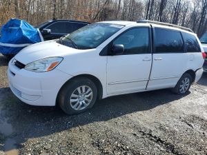 Toyota Sienna 3.3L 6 2004