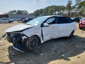 Toyota Corolla 1.8L 4 2015