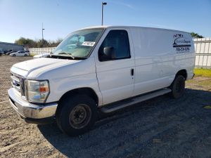 Ford Econoline 4.6L 8 2013