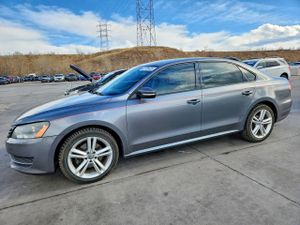 Volkswagen Passat 1.8L 4 2015