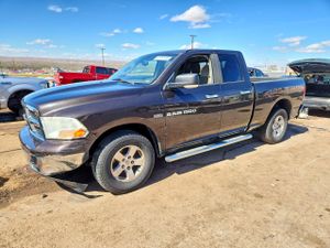 Dodge RAM 5.7L 8 2011