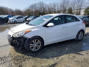 Hyundai Elantra 1.8L 4 2013