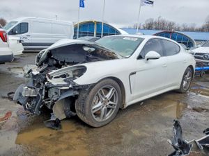 Porsche Panamera 3.6L 6 2014
