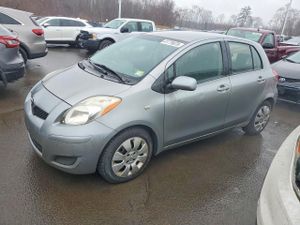 Toyota Yaris 1.5L 4 2010