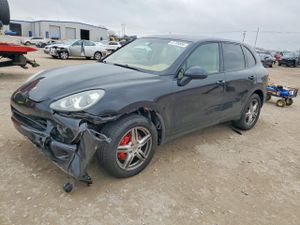 Porsche Cayenne 4.8L 8 2011