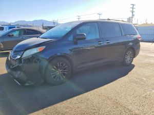 Toyota Sienna 3.5L 6 2011
