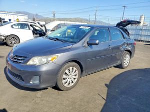 Toyota Corolla 1.8L 4 2013