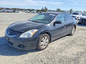 Nissan Altima 2.5L 4 2012