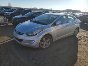 Hyundai Elantra 1.8L 4 2013