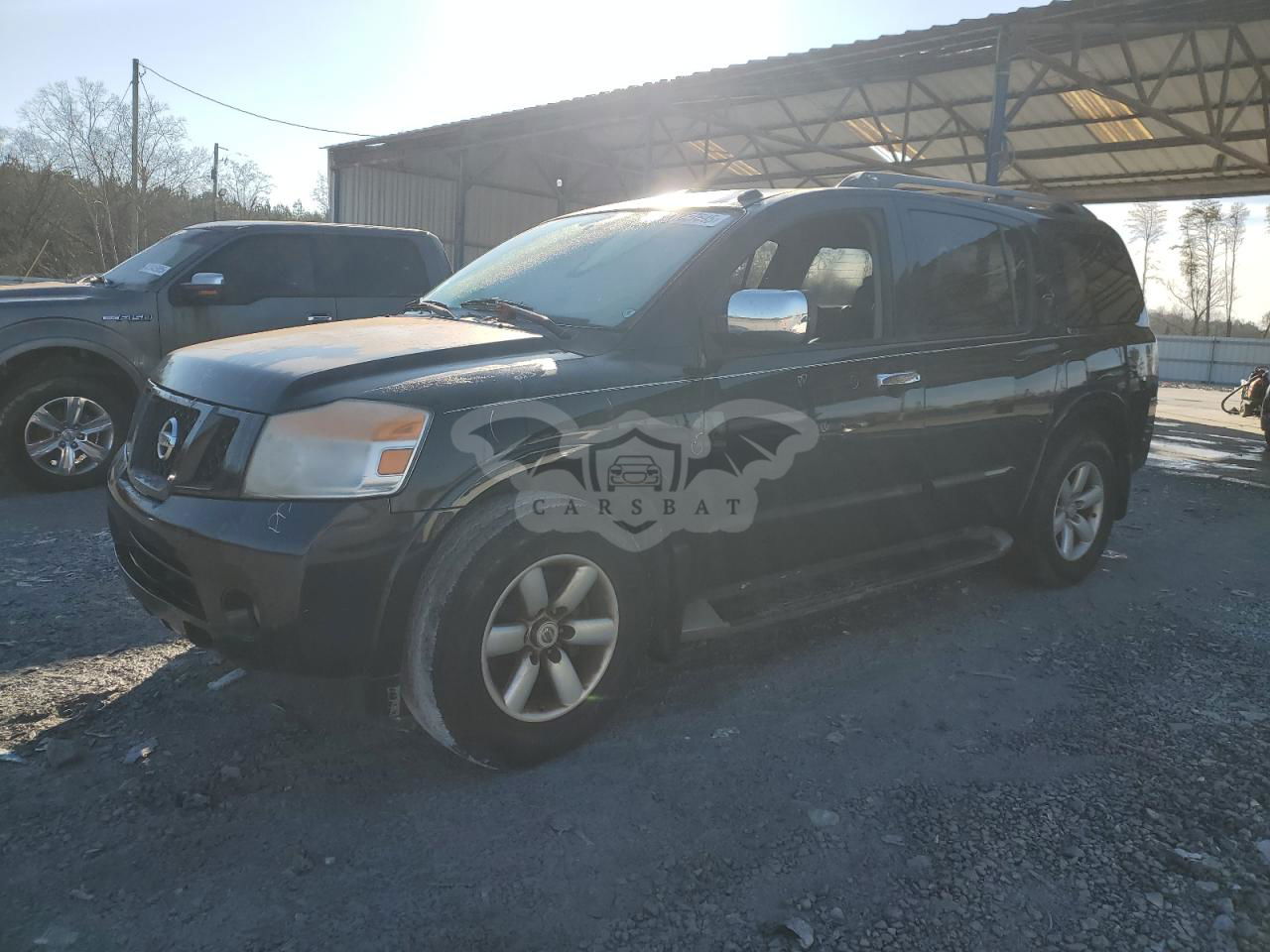 Nissan Armada SE 5.6L  8 2010
